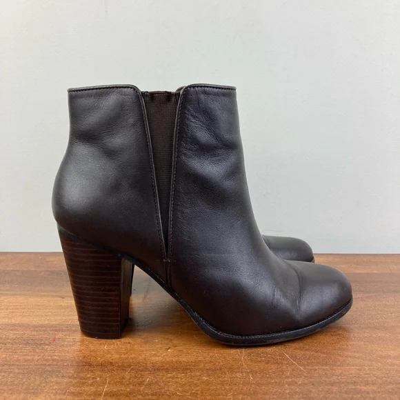 Ann Taylor Leather Ankle Bootie Brown Women’s Size 7M Pull On Boots Heeled. - Picture 4 of 13
